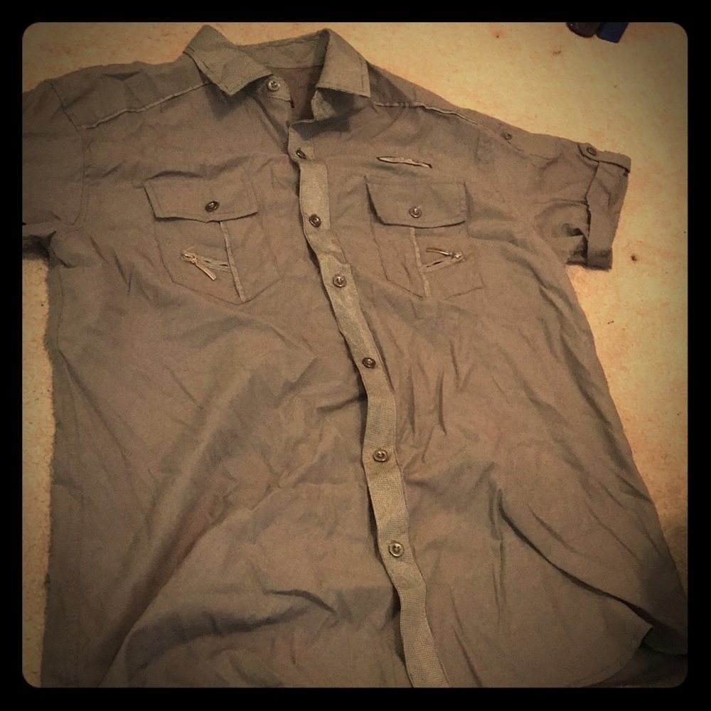 Gray vertical button up shirt